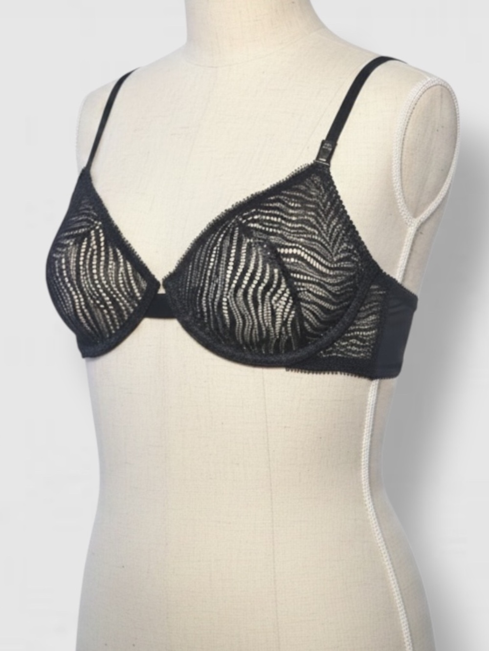 Victoria’s Secret Demi Bra 32DD & 36DDD New